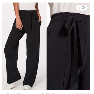 Lululemon Black High Waist Tie Noir Pant